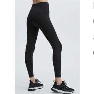 Fabletics High Waisted Sculptknit 7/8 Black Leggings